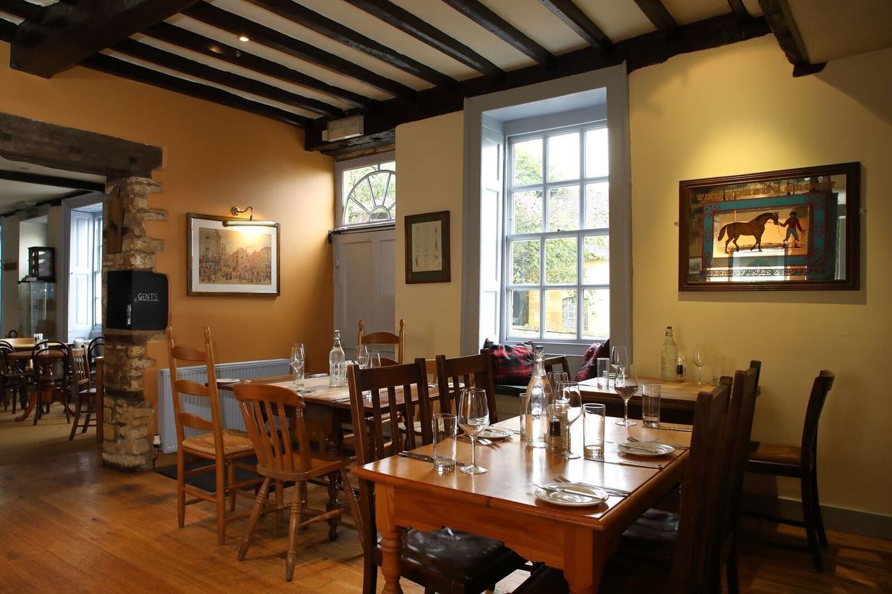 Horse And Groom Moreton-in-Marsh Dış mekan fotoğraf